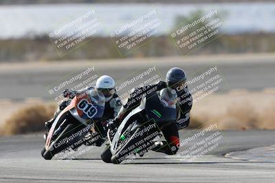 media/Nov-16-2025-Race Pace (Sun) [[8c5fa54630]]/Non Verified Riders (1st 20 Minutes)/1-Turn 14 (10am)/